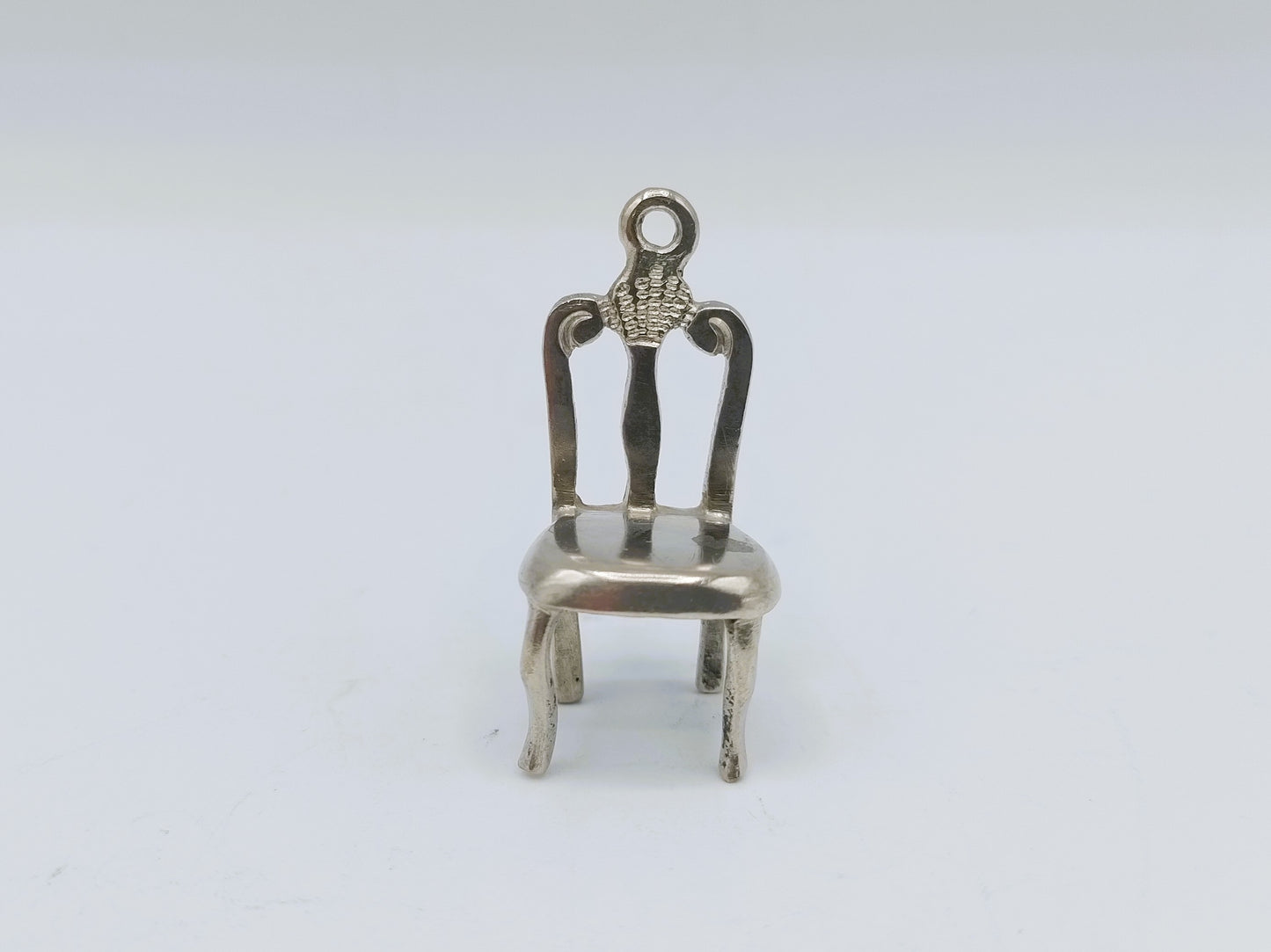 Zilveren miniatuur kinderstoel, 20e eeuws
