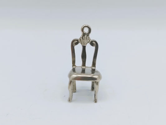 Zilveren miniatuur kinderstoel, 20e eeuws