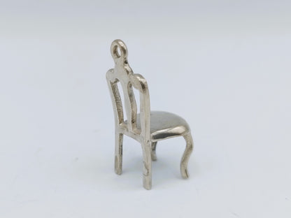 Zilveren miniatuur kinderstoel, 20e eeuws