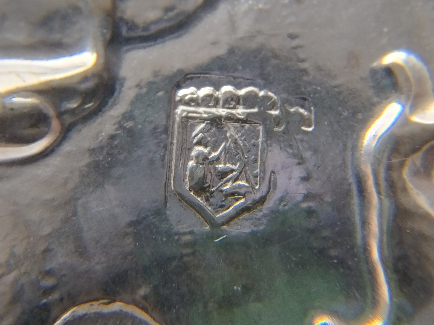 Zilveren miniatuur tafel, 19e eeuws