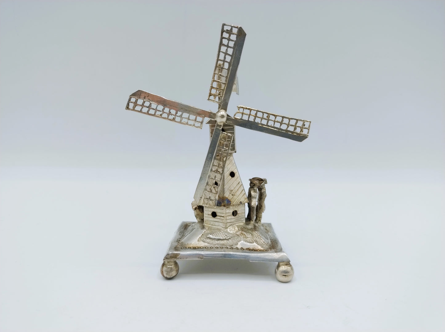 Zilveren miniatuur molen, J. Verhoogt, Hoorn, 1895