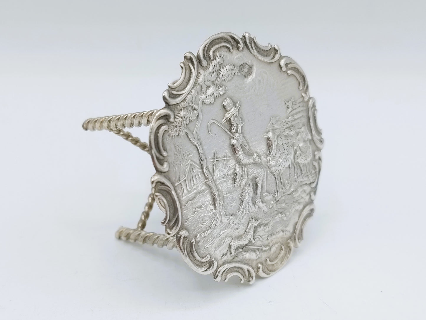 Zilveren miniatuur tafel, 19e eeuws