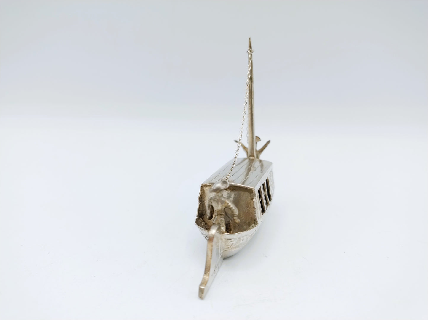 Zilveren miniatuur trekschuit, Gebr. van Straten, Hoorn, ca. 1890