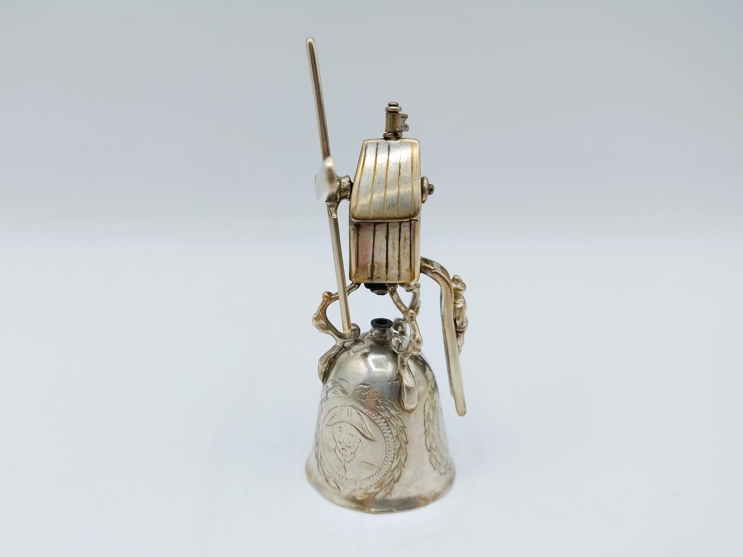 Zilveren miniatuur molenbeker, 19e eeuws