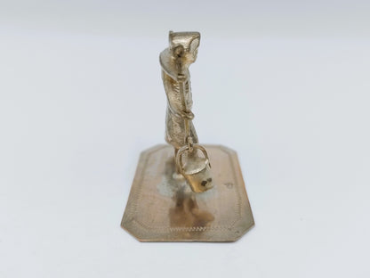 Zilveren miniatuur met melkdrager, G. Berg, Sittard, ca. 1860
