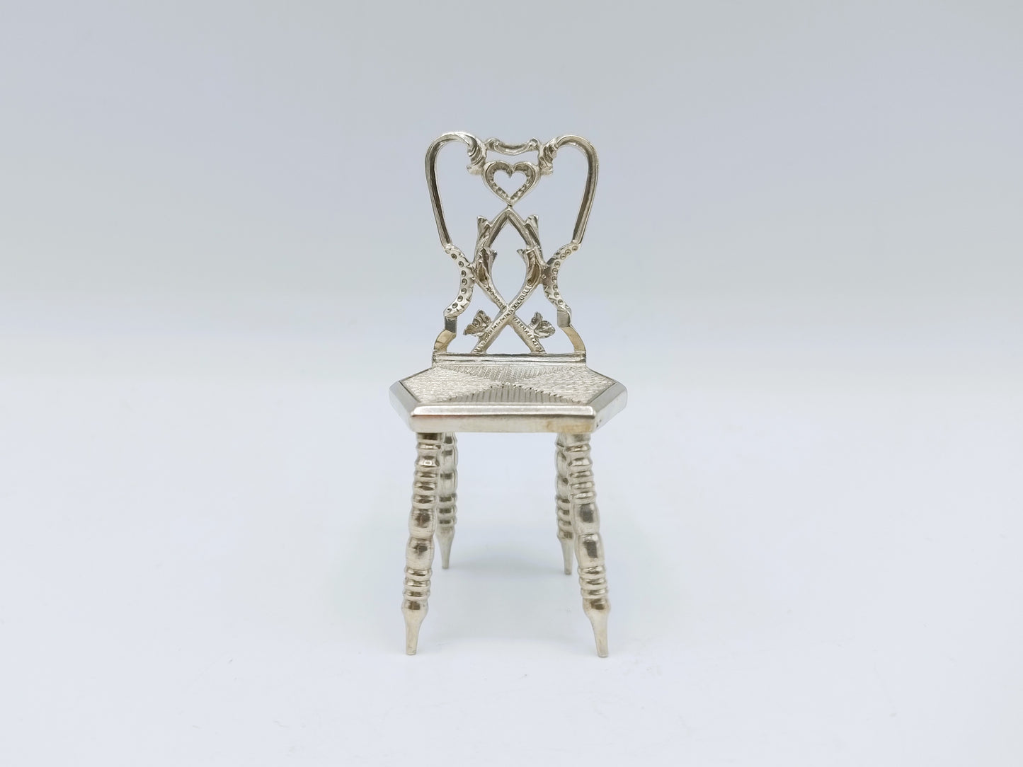 Silver miniature chair. A.D. Verschuur, Amsterdam, c. 1860