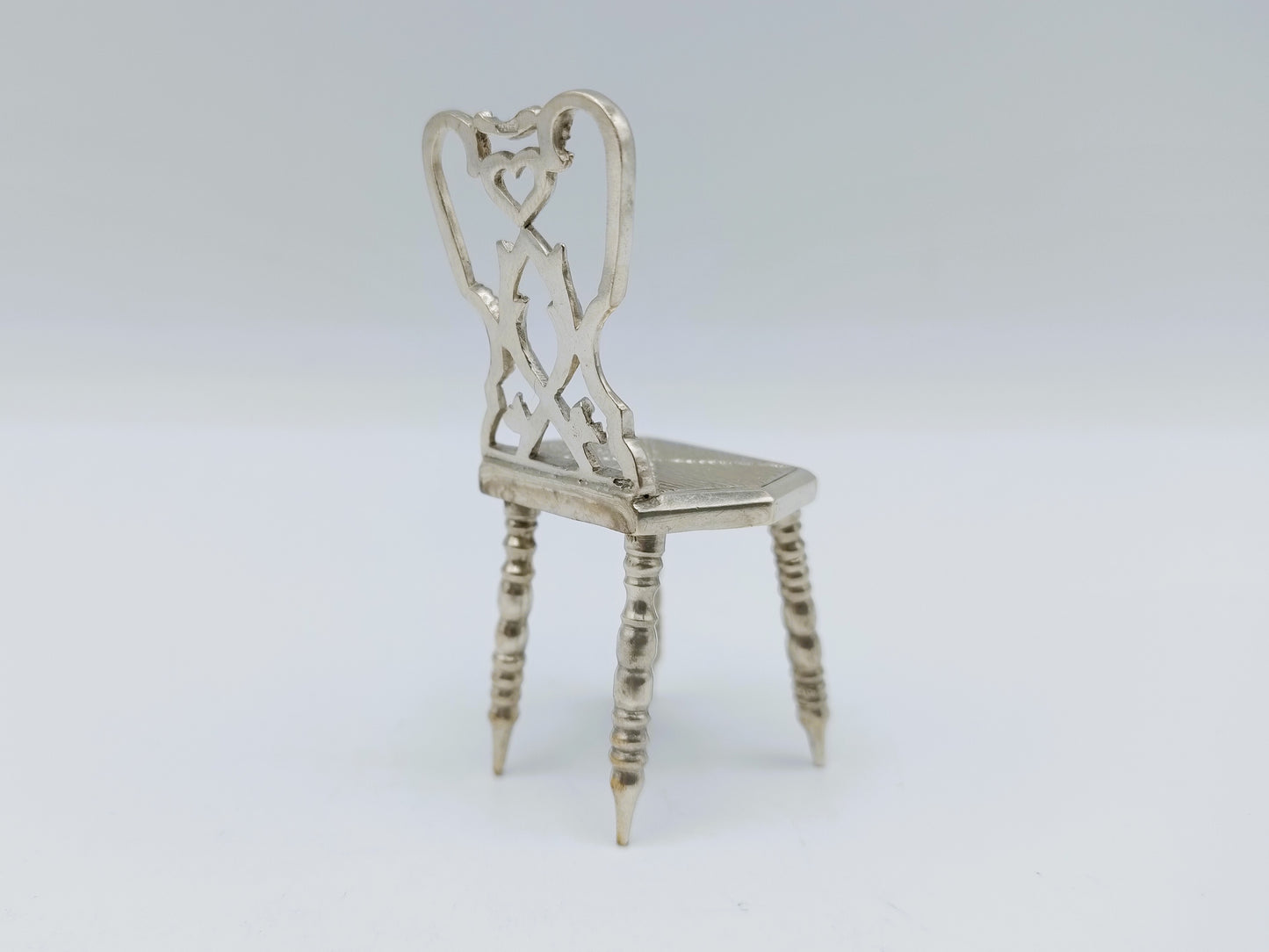 Silver miniature chair. A.D. Verschuur, Amsterdam, c. 1860