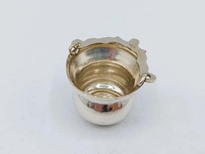 Zilveren miniatuur waterpot met hengsel, 19e eeuws