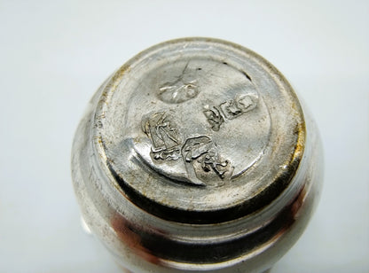 Zilveren miniatuur waterpot met hengsel, 19e eeuws