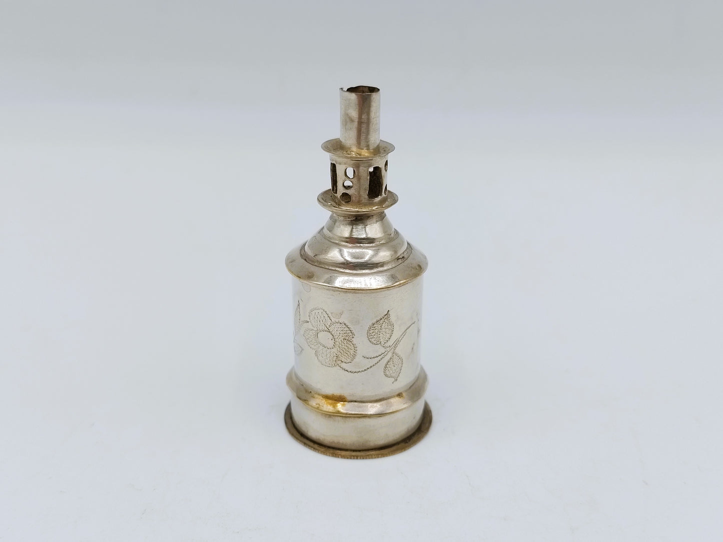 Zilveren miniatuur olielamp, S.R. Steensma, Harlingen, ca. 1850