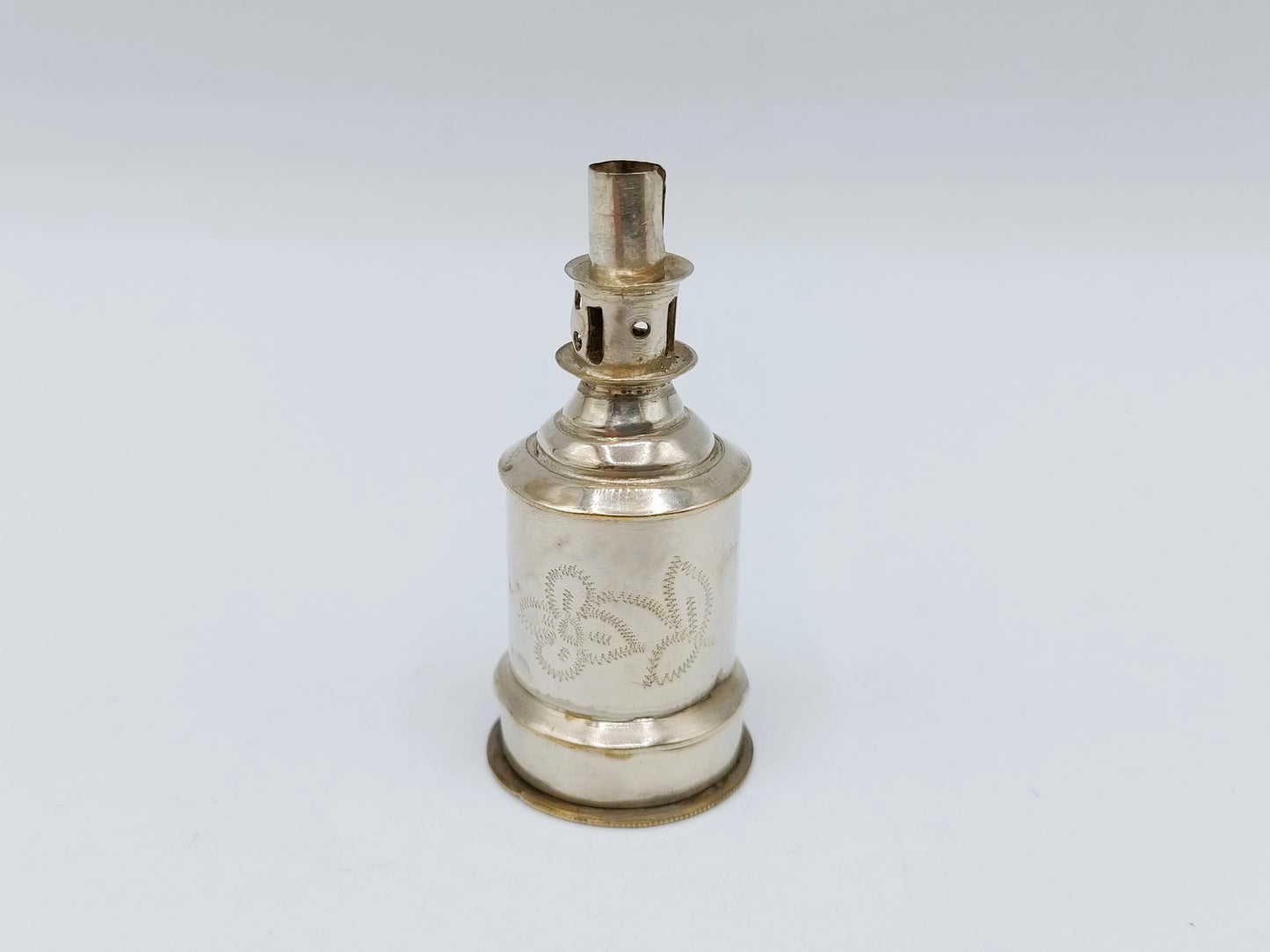 Zilveren miniatuur olielamp, S.R. Steensma, Harlingen, ca. 1850