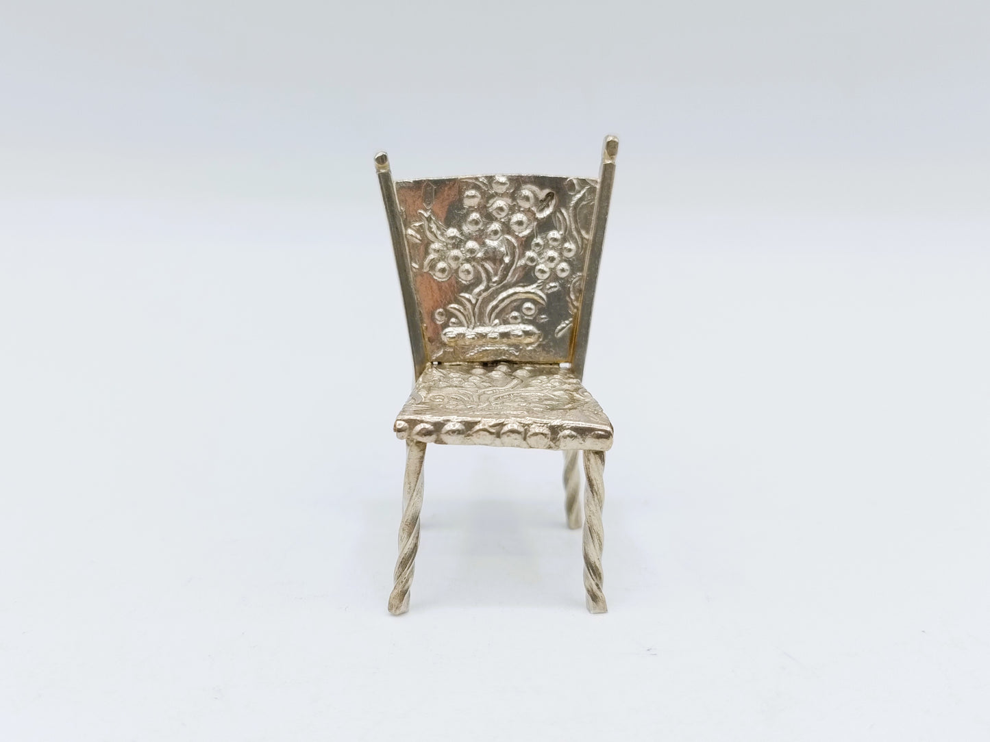 Zilveren miniatuur stoel, G. Rietzebos, ca. 1910