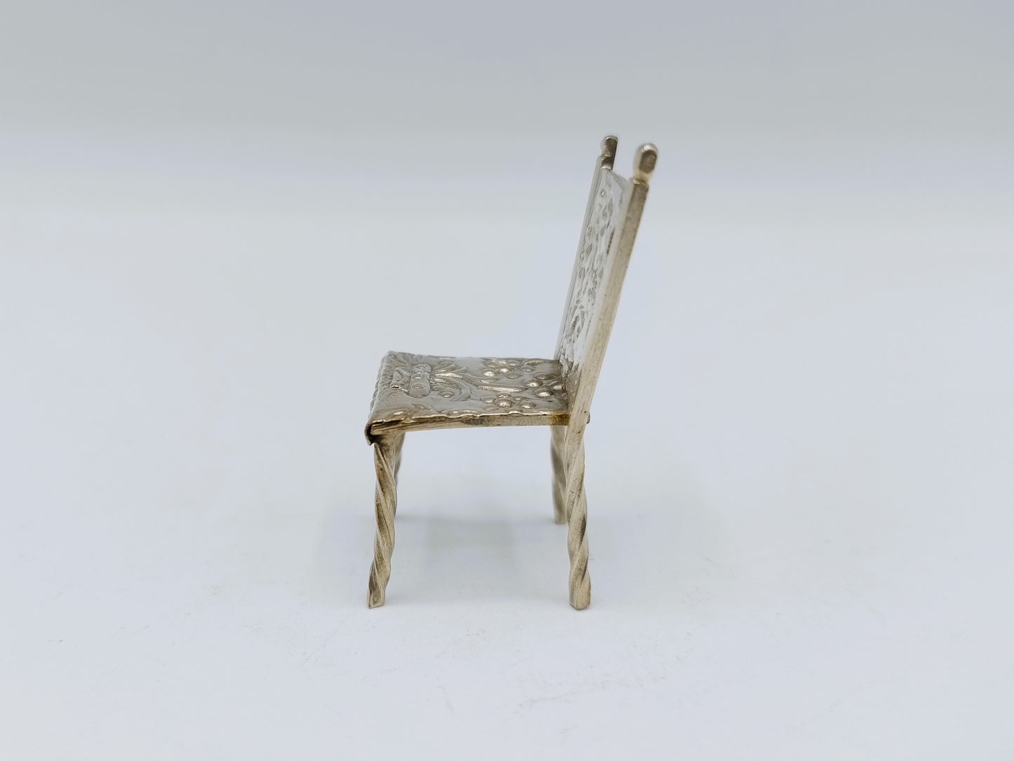 Zilveren miniatuur stoel, G. Rietzebos, ca. 1910