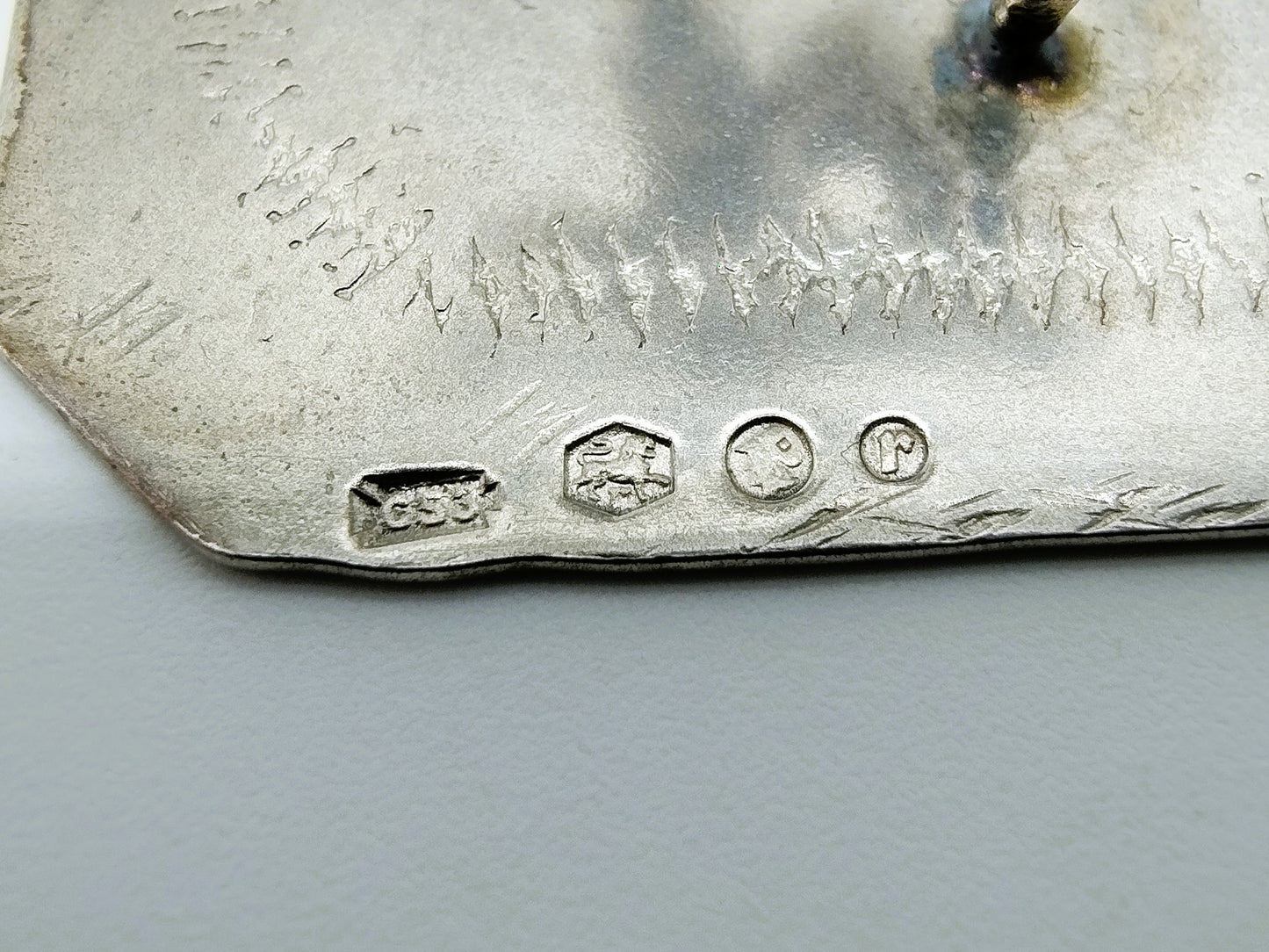 Zilveren miniatuur schaatser, C.A. Stout, Rotterdam, 1977