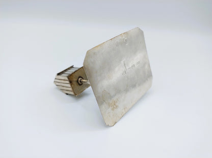Zilveren miniatuur duiventil met moeder en dochter, H. Preyer, Hoorn, 1904