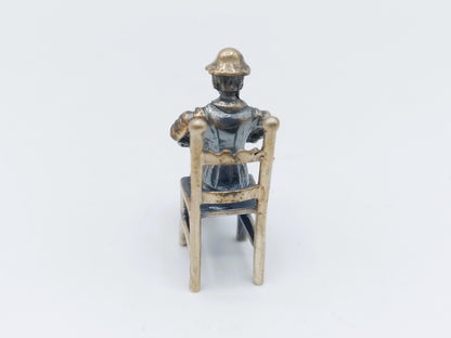 Zilveren miniatuur kantklosser, Amsterdam, ca. 1980