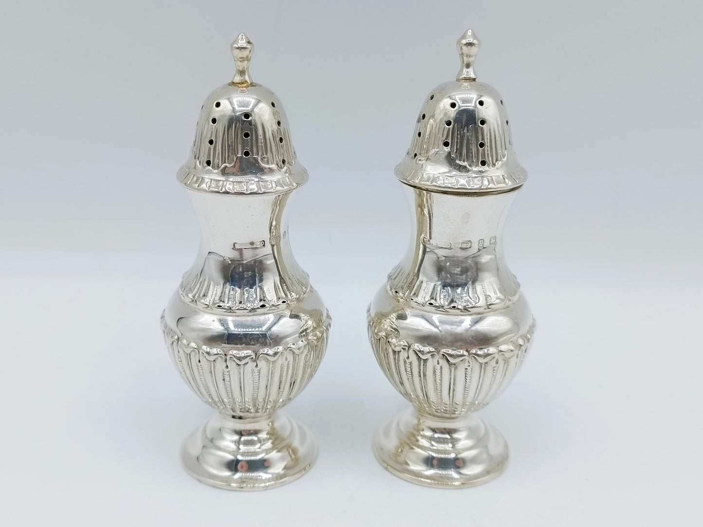 Zilveren peper- en zoutstel, S. Blanckensee & Son,  Birmingham, 1898