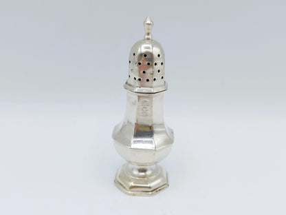 Zilveren strooibus, J.Ch. Lowe, Londen, 1898