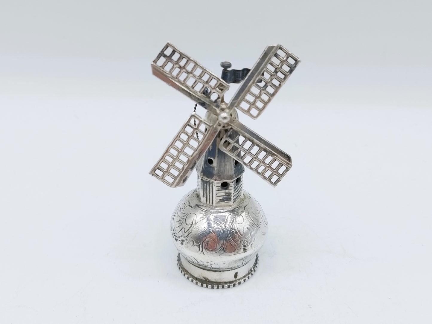 Zilveren sierkurk, molen, J. Verhoogt, Hoorn, ca. 1910