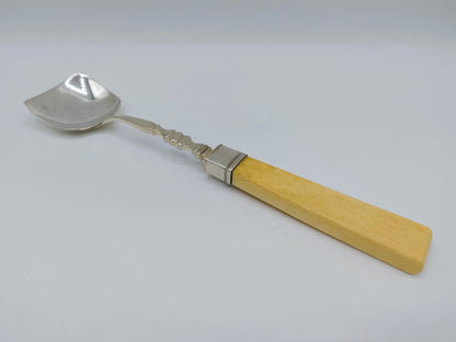 Zilveren ijslepel met benen heft, P.L. Uriot, Amsterdam, 1839