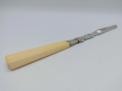 Zilveren mergboor met benen heft, J.M. Steiger, Amsterdam, 1852