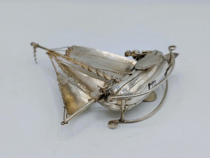 Zilveren miniatuur vissersboot, J. van Dijk, Hoorn, ca. 1915