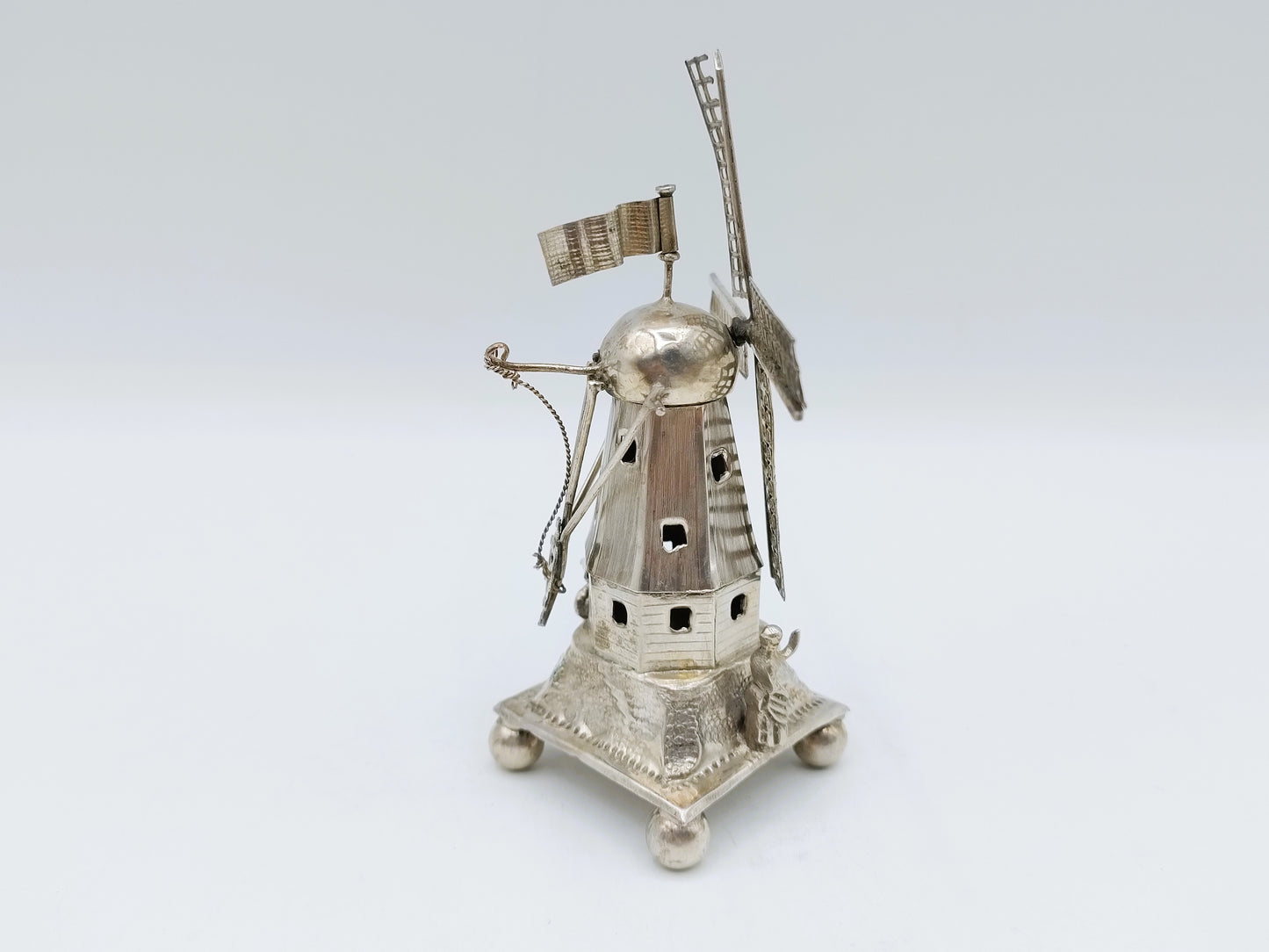 Zilveren miniatuur molen, J. Verhoogt, Hoorn, 1910