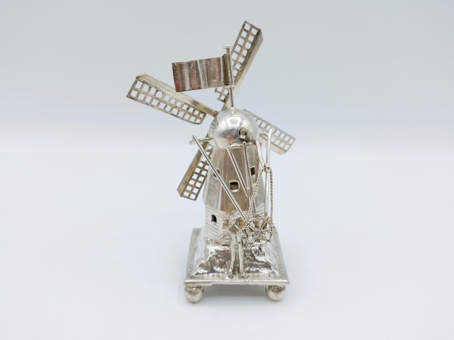 Zilveren miniatuur molen, J. Verhoogt, Hoorn, 1903