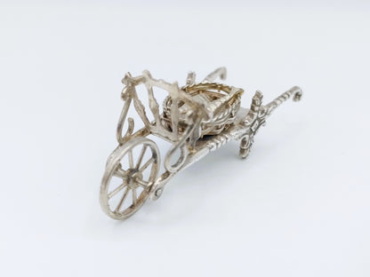 Miniatuur kruiwagen met vismand,  J. Verhoogt, Hoorn, ca. 1910