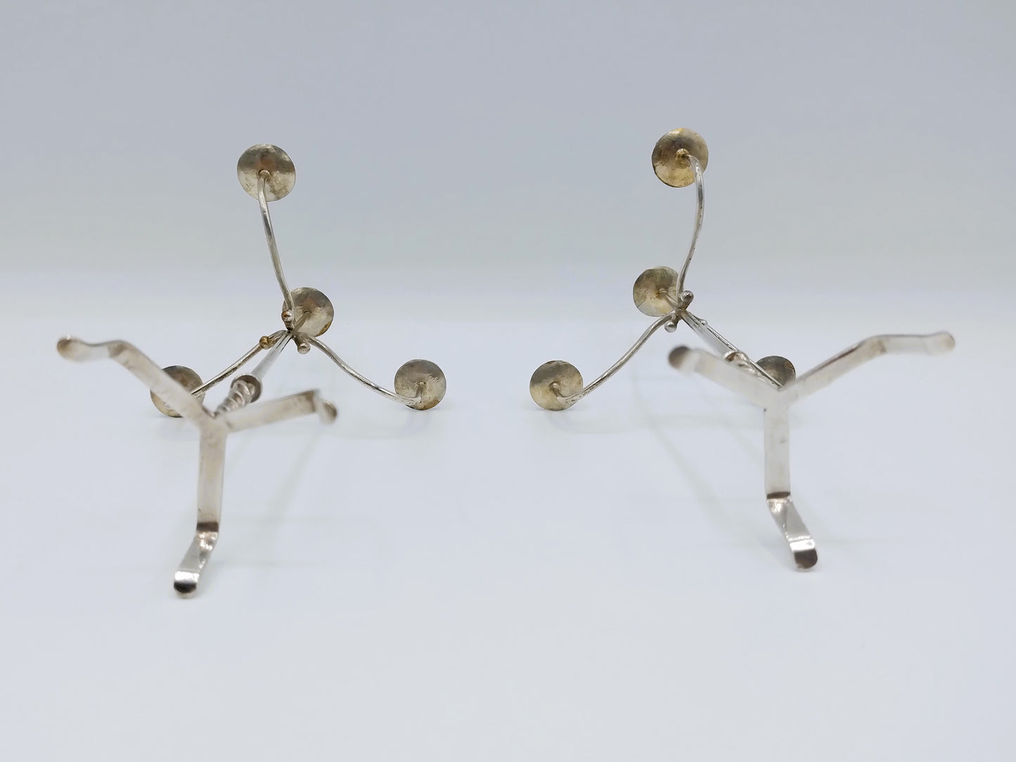 Set zilveren miniatuur kandelaars, P.A. van der Beek, Workum/ Franeker, 1860