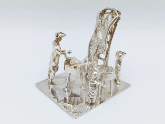 Miniatuur slagerijtafereel, J. Verhoogt, Hoorn, 1902