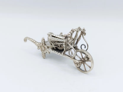 Miniatuur kruiwagen met vismand, J. Verhoogt, Hoorn, 1908