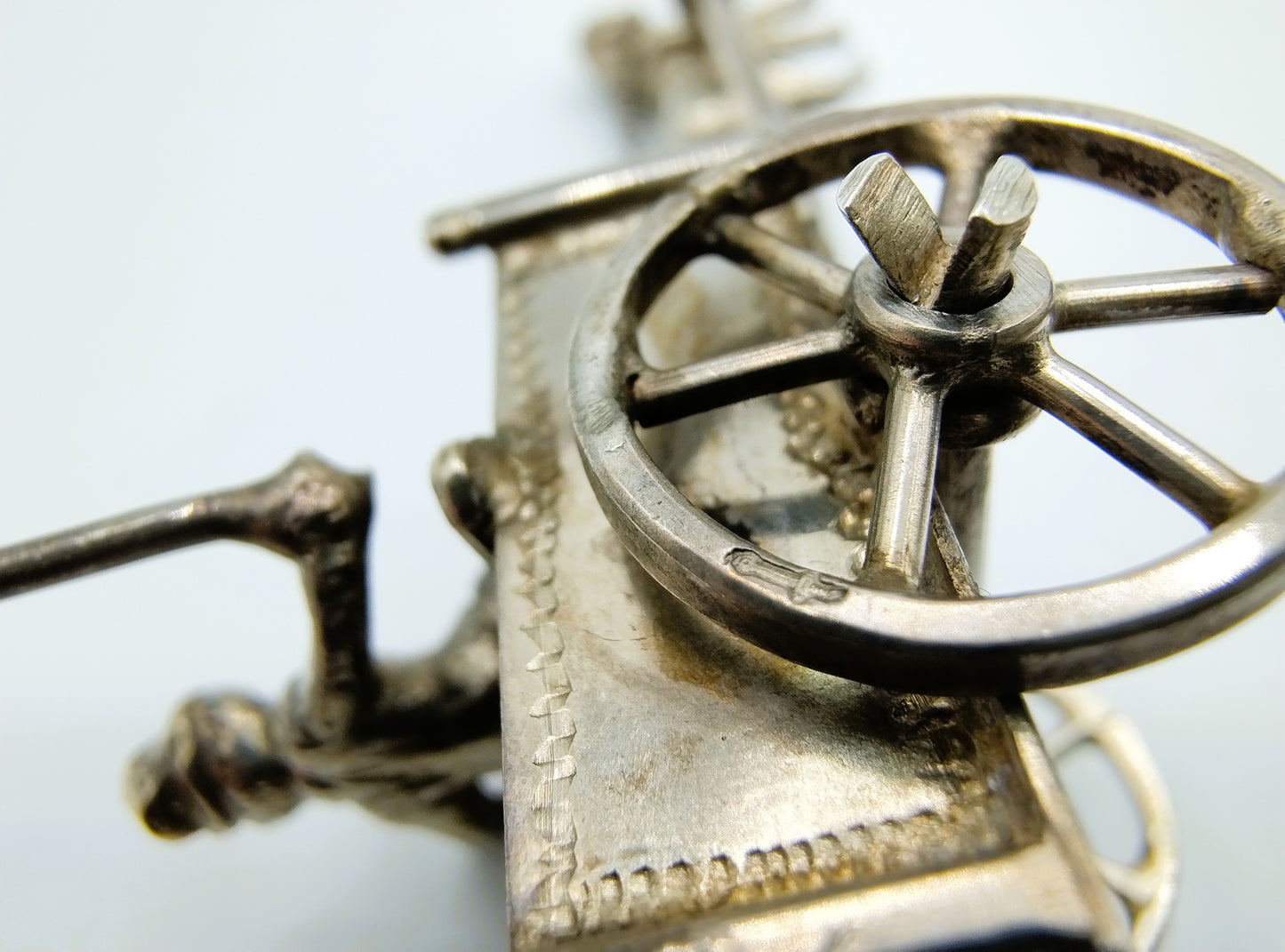 Zilveren miniatuur hondenkar A.F. Westerwaal, Amsterdam, ca. 1910