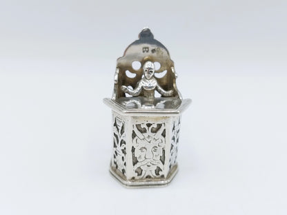 Zilveren miniatuur kinderstoel,  R. Scheltens, Groningen, ca. 1860