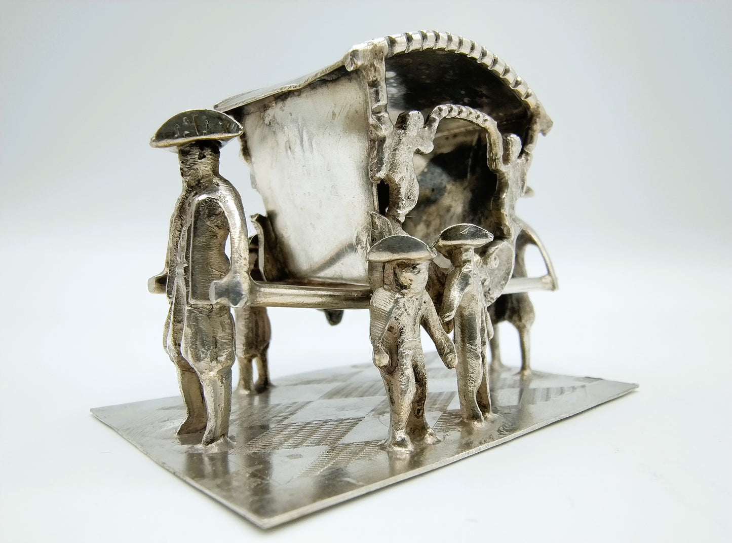 Miniatuur draagstoel met dragers, J. Verhoogt, Hoorn, 1910