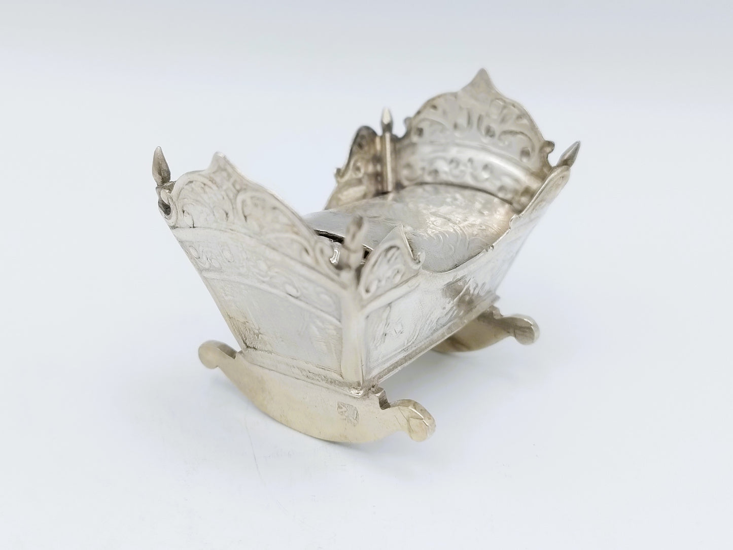 Miniatuur schommelwieg, J. Verhoogt, Hoorn, 1919