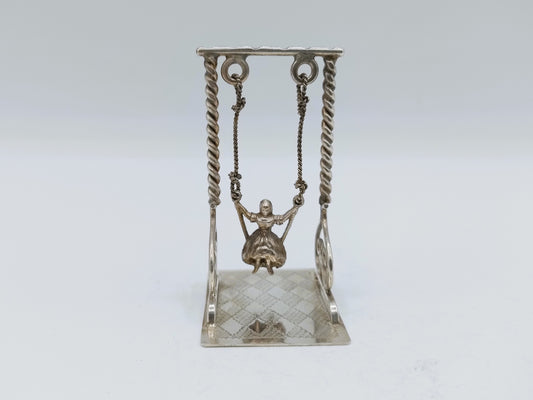 Zilveren miniatuur schommel, A.F. Westerwaal, Amsterdam, ca. 1910