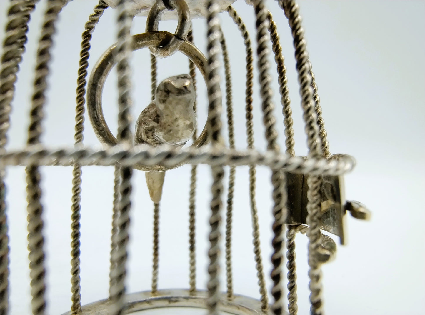 Zilveren miniatuur vogelkooi, R. Scheltens, Groningen, ca. 1860