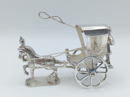 Zilveren miniatuur sjees met paard, A. van Geffen, Amsterdam, ca. 1730