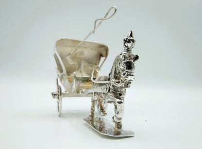 Zilveren miniatuur sjees met paard, A. van Geffen, Amsterdam, ca. 1730