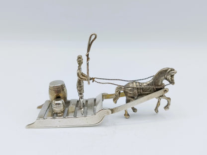 Zilveren miniatuur, paard met vrachtslee, J.P. Niekerk, Schoonhoven, ca. 1975