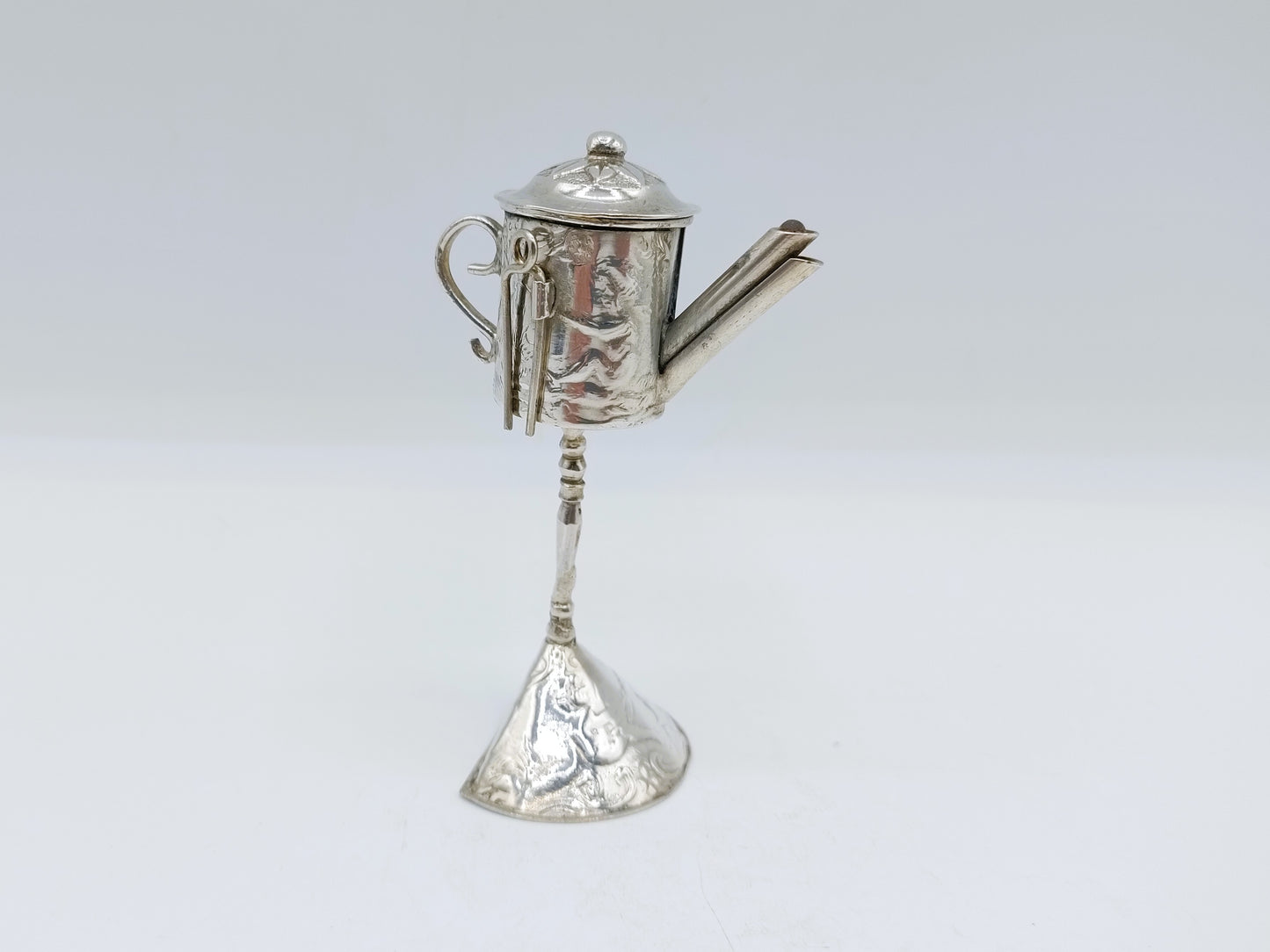 Miniatuur snotneus,  J. Verhoogt, Hoorn, ca. 1915