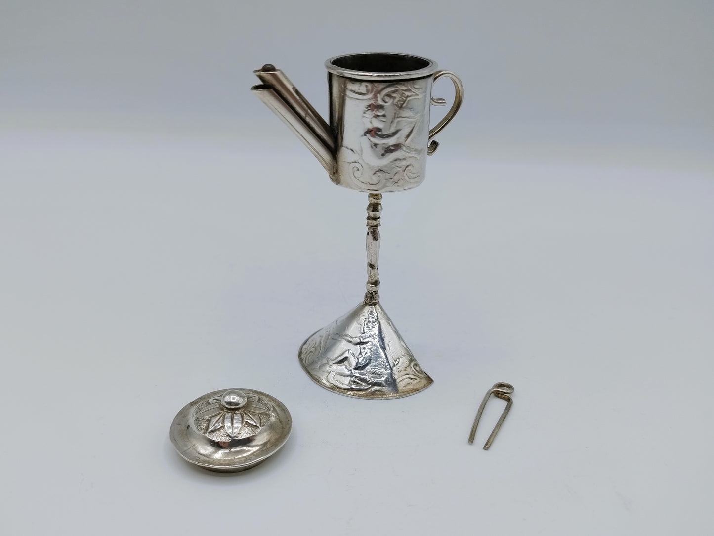 Miniatuur snotneus,  J. Verhoogt, Hoorn, ca. 1915