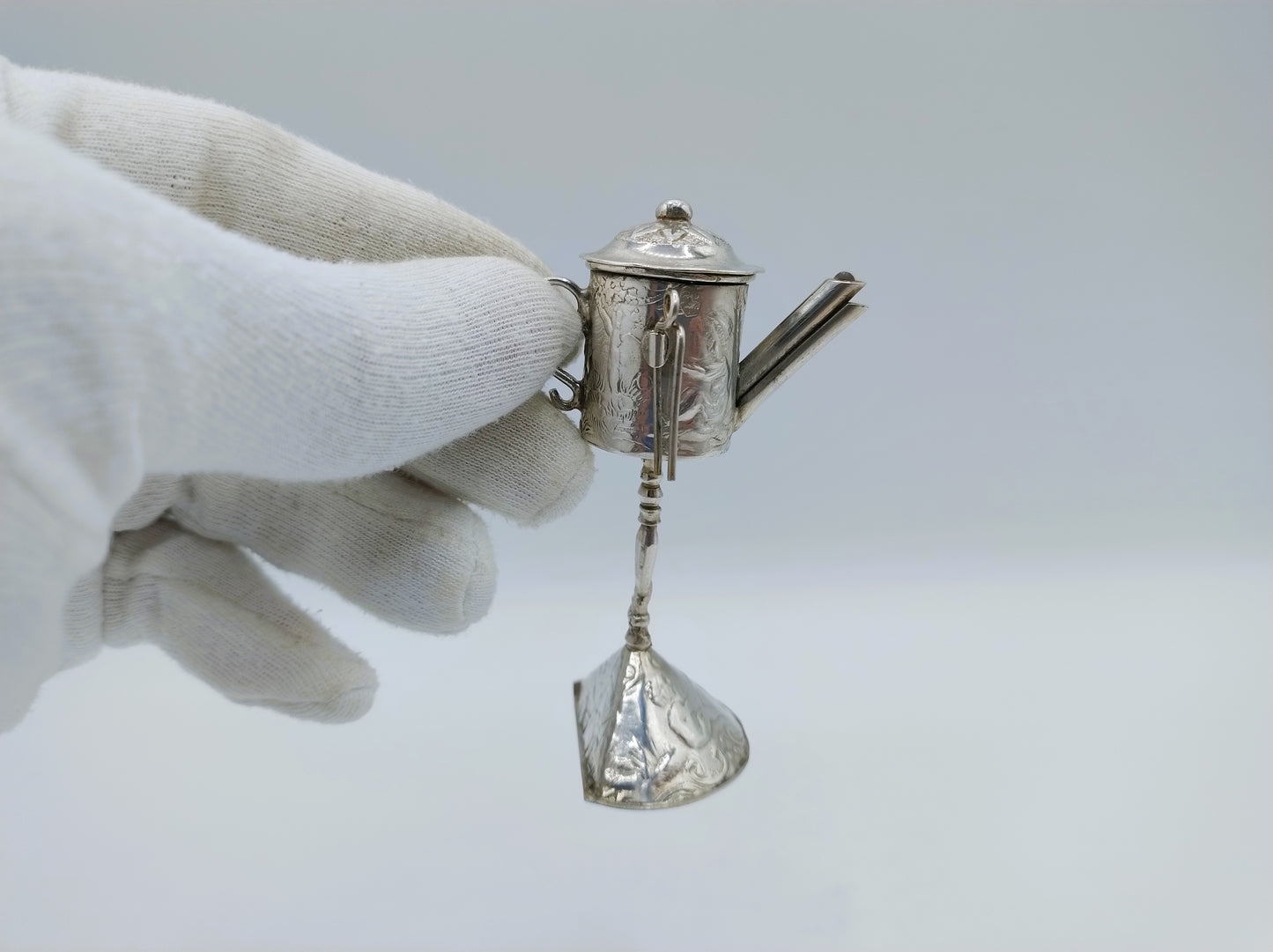 Miniatuur snotneus,  J. Verhoogt, Hoorn, ca. 1915