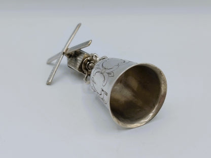 Zilveren miniatuur molenbeker, J.S. Zwanenburg & Zn, Sneek, 19e eeuws