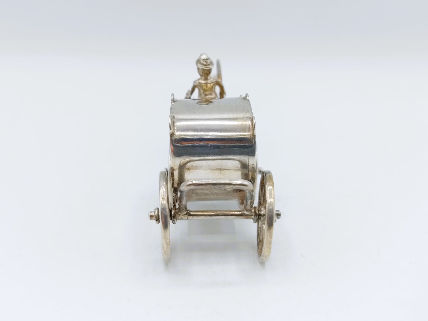 Zilveren miniatuur postkoets J.S. Zwanenburg & Zn, Sneek, 19e eeuws