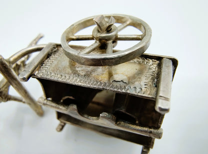 Zilveren miniatuur melkboer,  A.F. Westerwaal, Amsterdam, ca. 1910