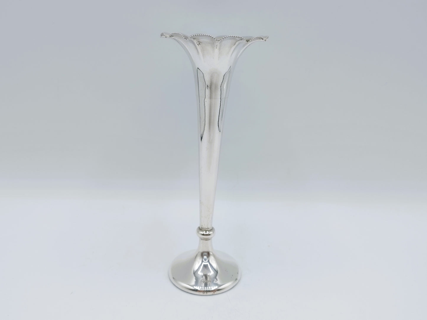 Zilveren trompetvaas, J.C. Klinkosch, Wenen, ca. 1935