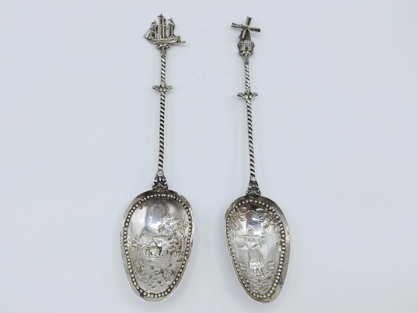 Silver ornamental spoons, Gebr. Niekerk, Groningen, 1904