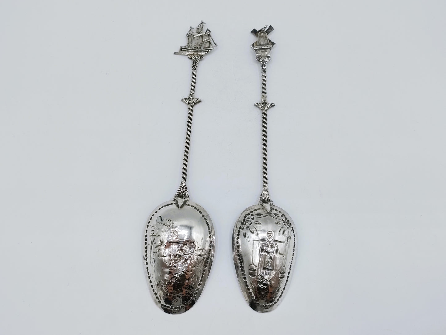 Silver ornamental spoons, Gebr. Niekerk, Groningen, 1904